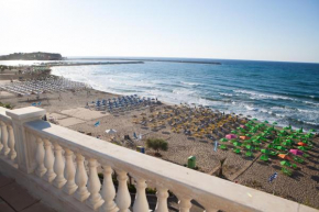 Отель Birais Beach Studios  Ретимно